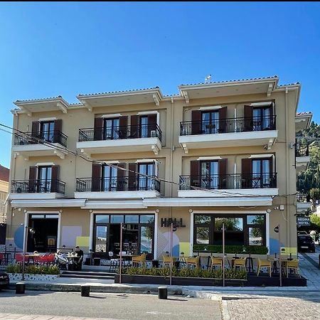 Regina Hotel Nafpaktos Exterior photo