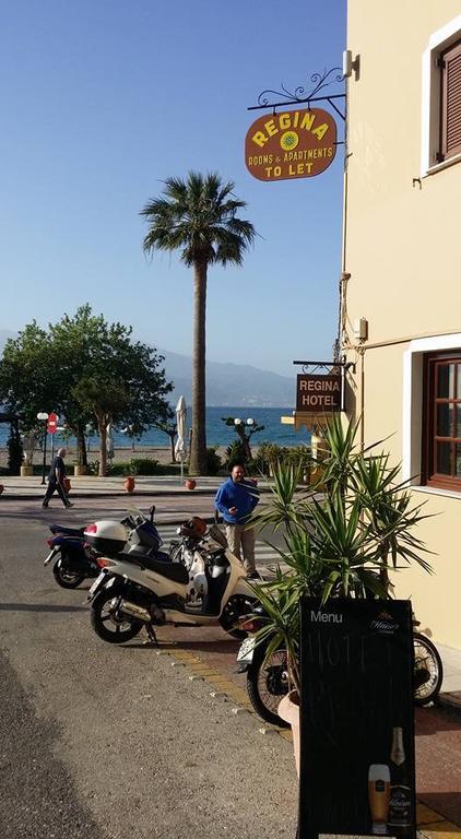 Regina Hotel Nafpaktos Exterior photo