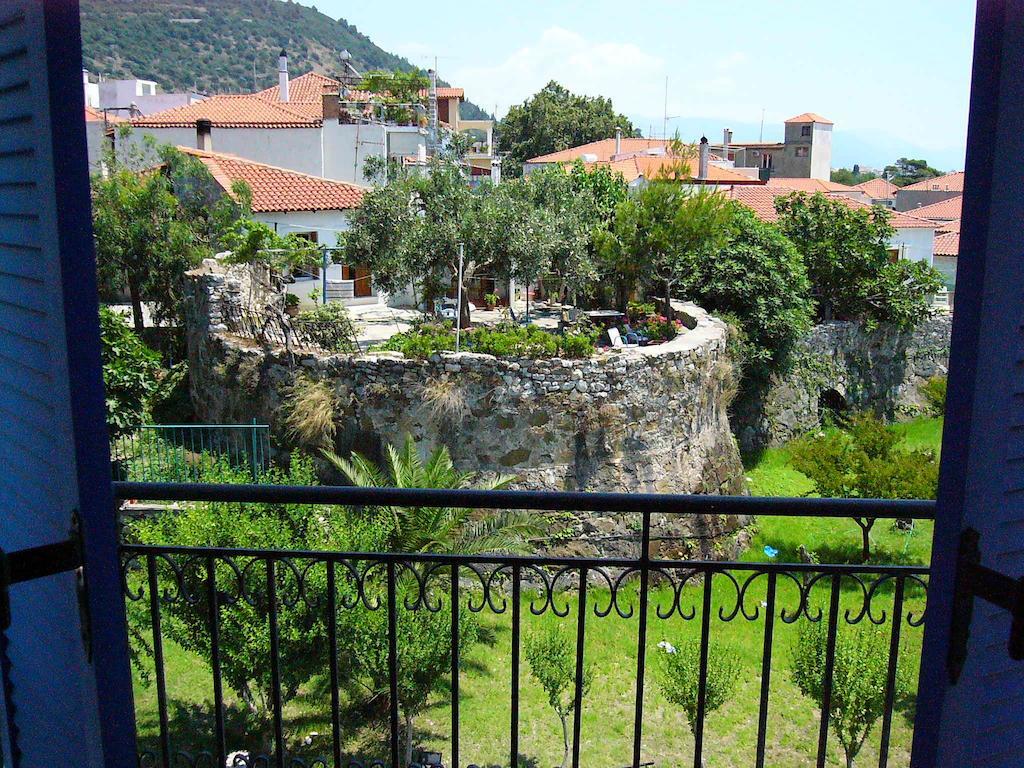 Regina Hotel Nafpaktos Room photo